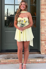Yellow Strapless A-Line Sweetheart Chiffon Short Homecoming Dress