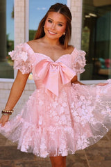 Pink A-Line Short Sleeves Empire-Waist Appliques Short Homecoming Dress