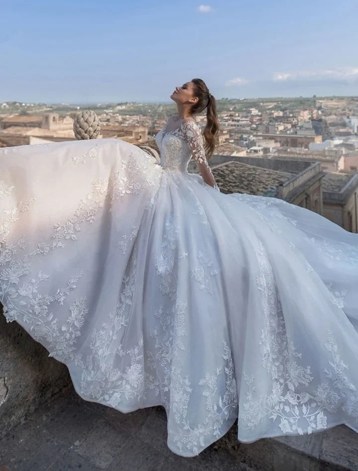 Wholesale Ball Gown V-Neck Floor-Length Lace Wedding Dress