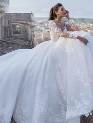 Wholesale Ball Gown V-Neck Floor-Length Lace Wedding Dress