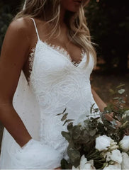 Wholesale Trumpet/Mermaid Spaghetti Straps Floor-Length Lace Wedding Dress
