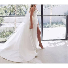 Wholesale A-Line/Princess Sweetheart Wedding Dresses Court Train With Split Front