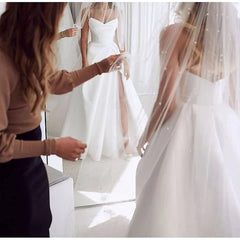 Wholesale A-Line/Princess Sweetheart Wedding Dresses Court Train With Split Front