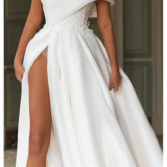 Wholesale A-Line/Princess One Shoulder Wedding Dresses Court Train With Appliques Split Front