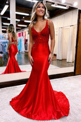 Mermaid Deep V Neck Satin Long Prom Dress with Lace Appliques TP1306