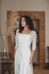 Minimalist And Modest Wedding Dress Square Neckline Simple Open Back Bridal Gown Floral Macrame Rustic Wedding With Slit