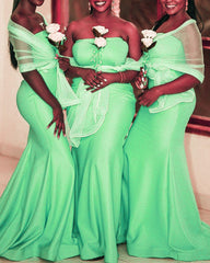 Sleeveless Satin Mermaid Bridesmaid Dresses With Scarf