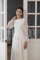 Modest Wedding Dress A-line Long Sleeve High Neck Chiffon Bridal Gown Floor Length Bride Dress