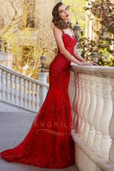Trumpet/Mermaid Scoop Neck Court Train Long Prom Dress with Sequins