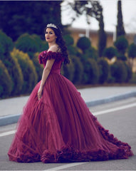 Off Shoulder Tulle Ball Gown Flower Wedding Dresses