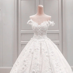 Off The Shoulder Lace Wedding Dresses Ball Gown