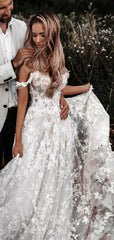 Off the Shoulder A Line Sleeveless Tulle Floral Lace Beach Wedding Dresses