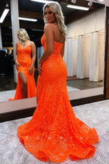 P1056 - Mermaid/Trumpet V-Neck Appliques High Slit Prom Formal Party Dress
