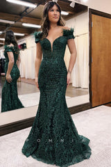 P1243 - Low V-Neck Mermaid Lace Appliques Prom Evening Party Dress with Feathers