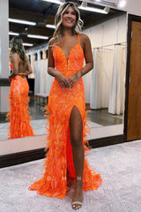 P1267 - Spaghetti Straps Feathers Appliques Sheath Prom Party Dress with Slit