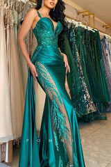 P1567 - Sheath Straps Deep V-Neck Hollow Appliques Pleats Prom Evening Formal Dress