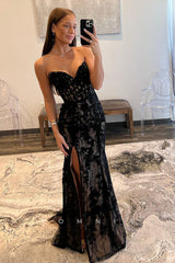 P1804 - Off Shoulder V-Neck Lace Appliques Mermaid Long Evening Prom Dress with Split