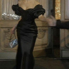 Beautiful Mermaid Prom Gown Off the Shoulder Black Prom Dresses P1858