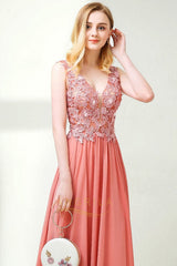 A-Line/Princess V-neck Chiffon Prom Dress With Appliques