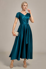 Green V-Neck A-Line Pleated Satin Mother of the Bride Dress