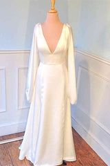 Plunging V-Neck Backless Ivory Wedding Dress with Sleeves Bridal Gown TN345