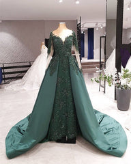 Long Sleeves Mermaid Prom Dresses Sweep Train Lace Beaded