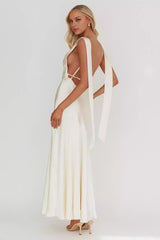 Prom Dresses with eye-catching lining, sleeveless adjustable shoulder straps, and zippered side straps