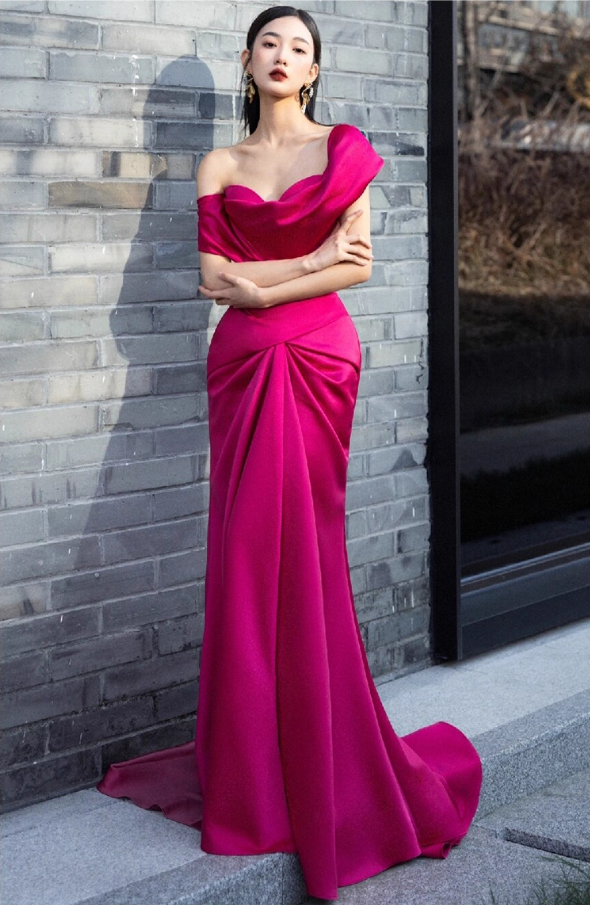 Elegant Hot Pink Off-the-shoulder Prom Dress Satin Evening Gown Mermaid Party Dress Trailing Long Formal Dress HZ1024