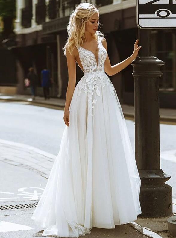V-neck Sleeveless Sweep/Brush Train Wedding Dresses DT1400