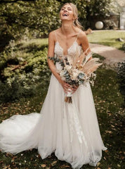 V-neck Sleeveless Sweep/Brush Train A-line Beach Wedding Dresses DT1440