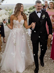 Sweetheart Sleeveless Sweep/Brush Train A-line Wedding Dresses DT1441