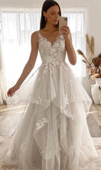 V-neck A-line Tulle/Lace Wedding Dresses  DT1573