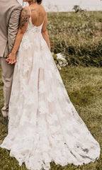 V-neck A-line Tulle/Lace Wedding Dresses  DT1574