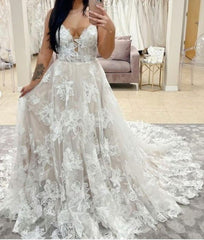 V-neck A-line Tulle/Lace Wedding Dresses  DT1574