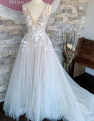 V-neck A-line Wedding Dress, Bridal Gown ,Dresses For Brides DTB130
