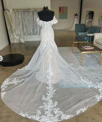 Off the Shoulder Mermaid Tulle/Lace Wedding Dress DTB166
