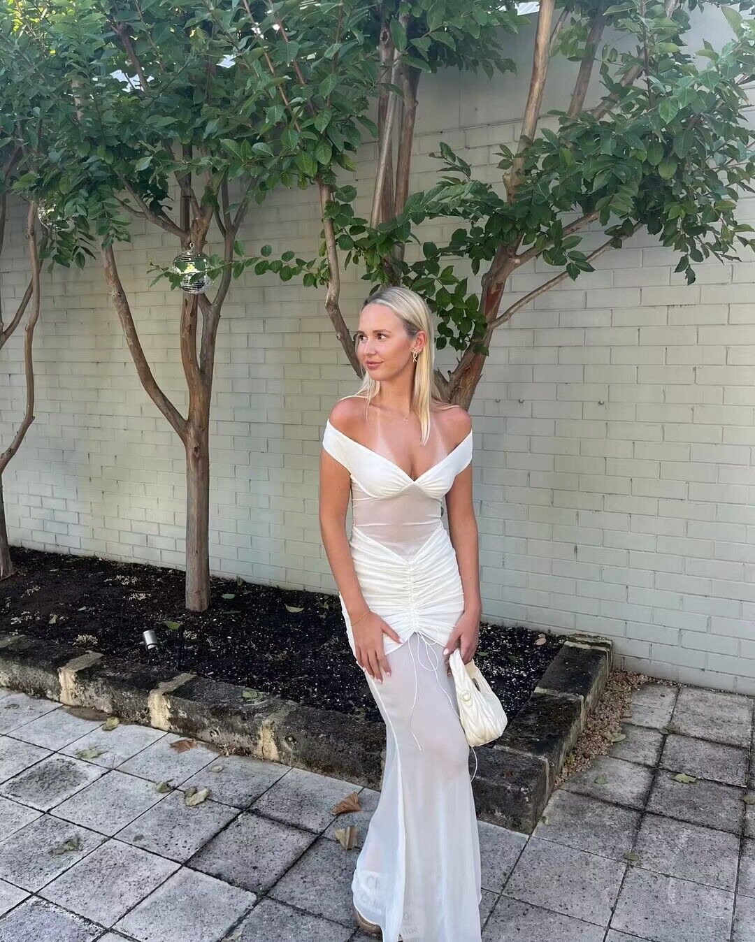 Off The Shoulder White Chiffon See Though Mermaid Long Prom Dresses J2711
