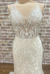 V-Neck Backless Lace Mermaid Wedding Dress