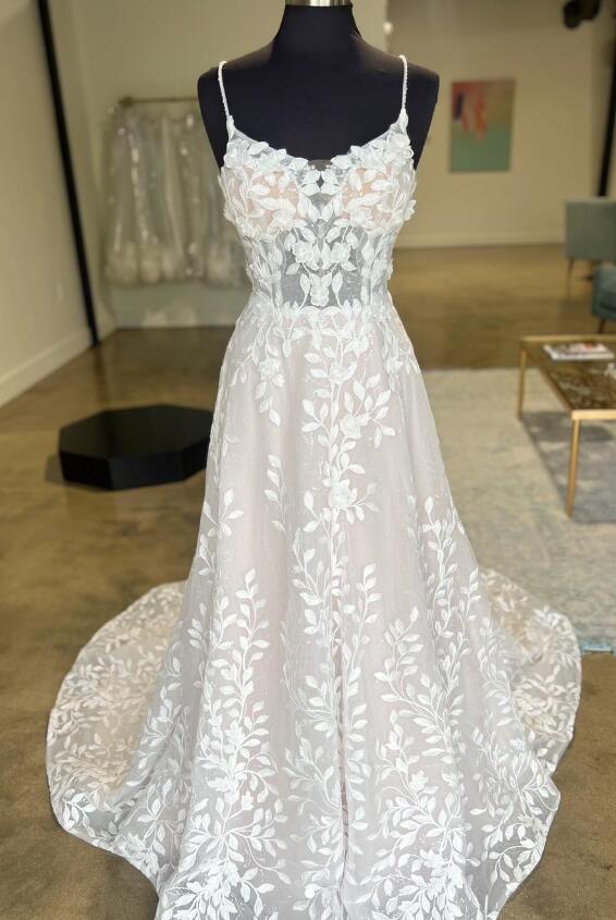 Mermaid Lace/Tulle  A-line Wedding Dress with Open Back