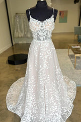 Mermaid Lace/Tulle  A-line Wedding Dress with Open Back