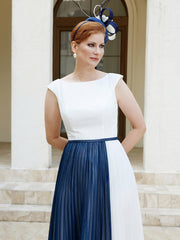 Scoop-neck Sleeveless Tea-Length Dress Navy Blue