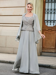 Scoop Lace Top and Chiffon A-line Skirt Two-piece Set Silver
