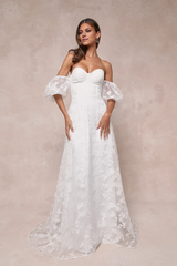 Romantic Off-the-Shoulder White Floral Off-the-Shoulder Wedding Gown