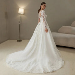 Luxury Long Sleeves Wedding Dresses with Pearls and Lace