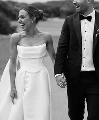Vintage Off The Shoulder Long Sleeves Lace Applique A Line Wedding Dresses Sweep Train