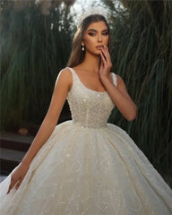 Customized Wedding Dresses Exquisite Bridal Gowns O-Neck Sleeveless Robes Lace Appliques