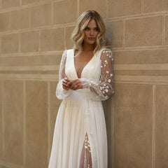 Customized Sexy Wedding Dresses Deep V Neck Bridal Gowns Backless Appliques A-Line Sweep Train Chiffon