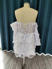 Women's Short Wedding Dresses Lace Floral Appliques Bridal Gown Strapless with Long Sleeves Prom Dress