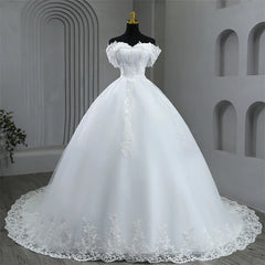 Plus Size White Wedding Dresses Off The Shoulder Wedding Gowns Elegant Long Appliques Pearls Bridal Dress