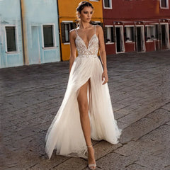 Elegant Sexy High Fork Lace A-Line Wedding Dress with Sparkling Beaded Bridal Gown